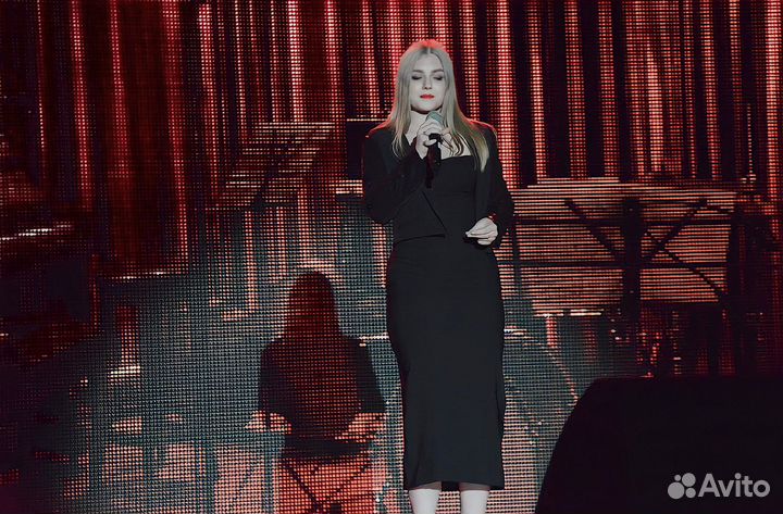 Артист, вокалист