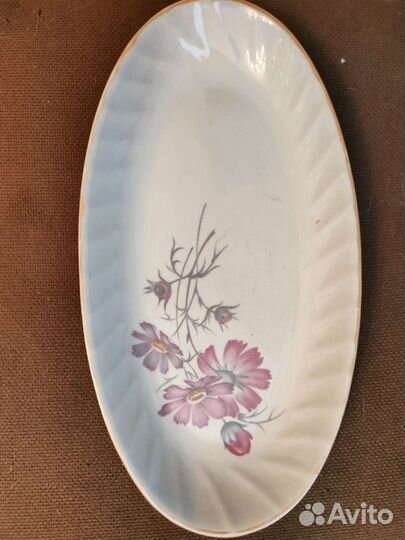 Блюдо овальное