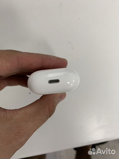 Бокс/кейс Air Pods 2(поколение)