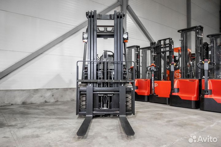 Вилочный погрузчик EP Equipment CPCD35T8, 2024