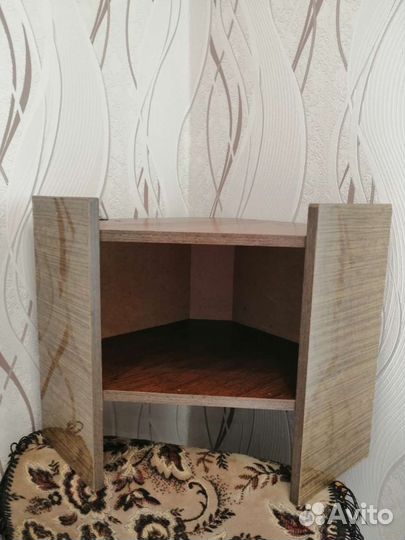 Мебельный уголок, навесной