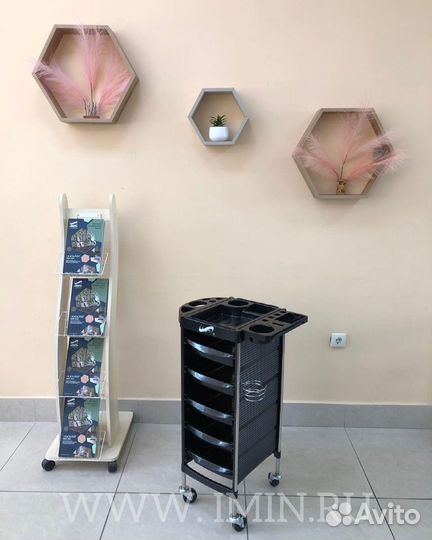 Тележка парикмахерская Q7