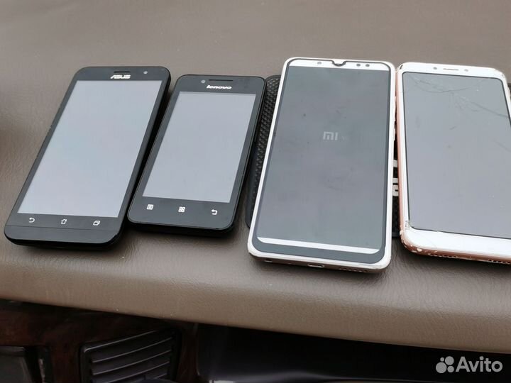 Мобильные телефоны на запчасти. 1000 за все