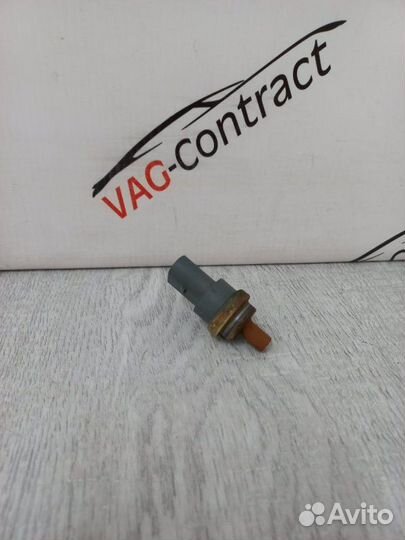 Датчик температуры охлаждающей жидкости Audi A6 C6