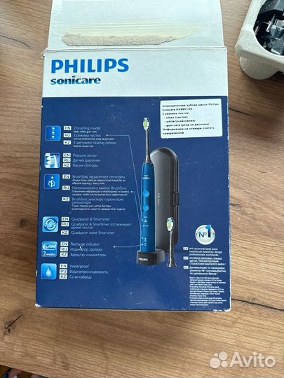 Электрическая зубная щетка Philips Sonicare 5100