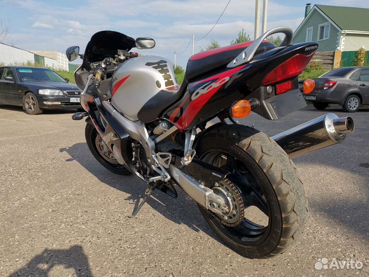 Honda CBR 600F4i