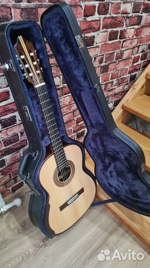 Гитара ученическая мастеровая + кожаный кейс