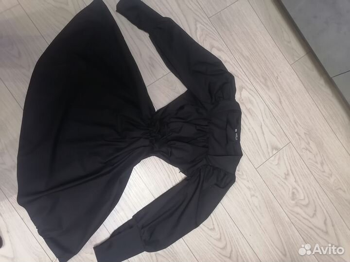 Маленькое черное платье