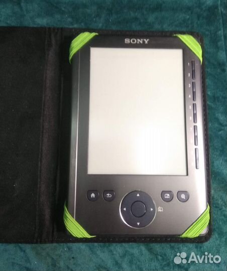 Электронная книга Sony PRS-300 с чехлом