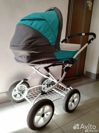 Детская коляска 2 в 1. Польша. Почти новая