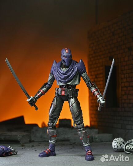 Neca The Last Ronin - Footbot