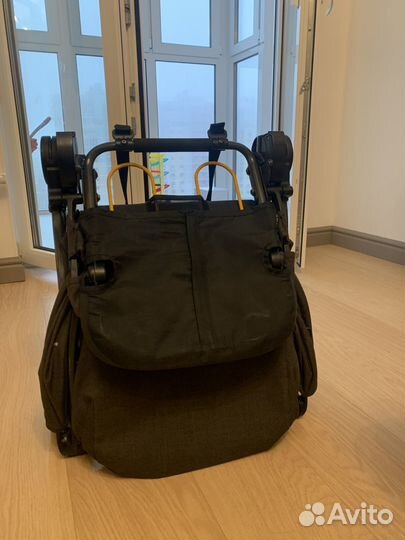 Коляска прогулочная для путешествий