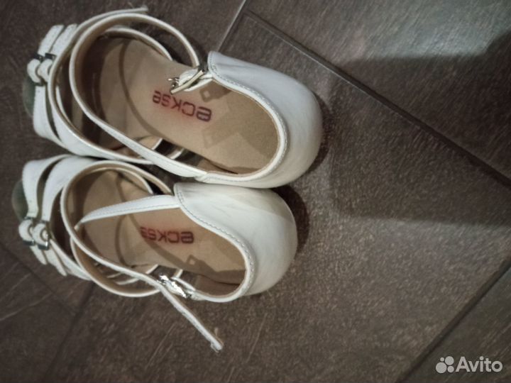 Танцевальные туфли