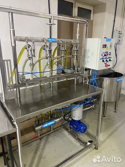 Линия розлива, дозатор молока, масел, шампуней