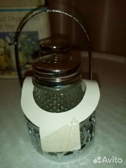 Набор для специй (солонка и перечница)