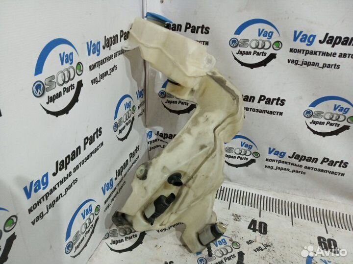 Бачок стеклоомывателя передний Audi A4 B7 BWE 2007