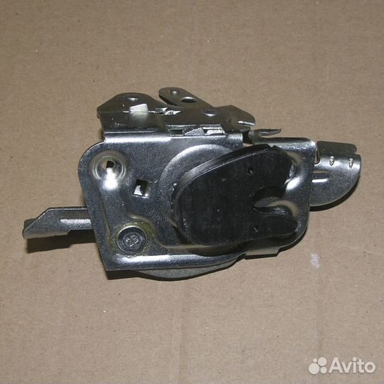 Замок двери урал (с 10.2009г.) левый