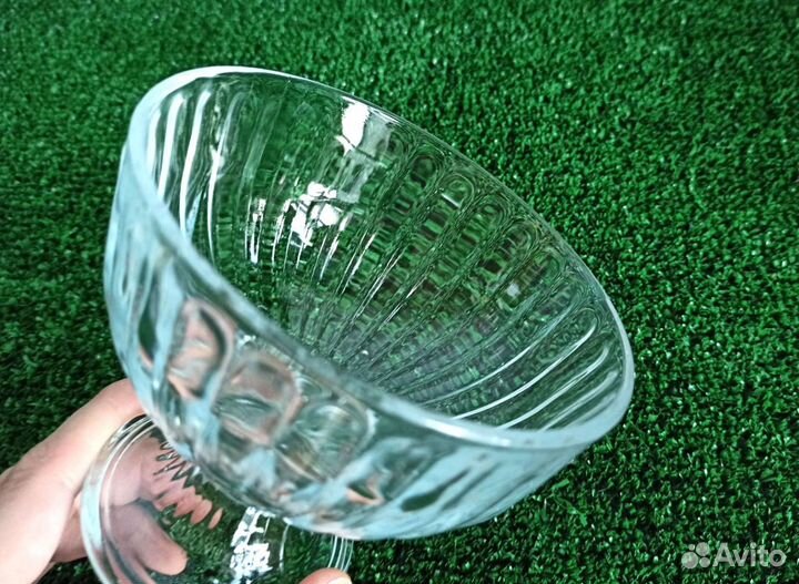 Ваза стекло Икеа и деревянная Хохлома 2шт