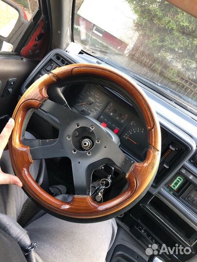 Итальянский деревянный руль