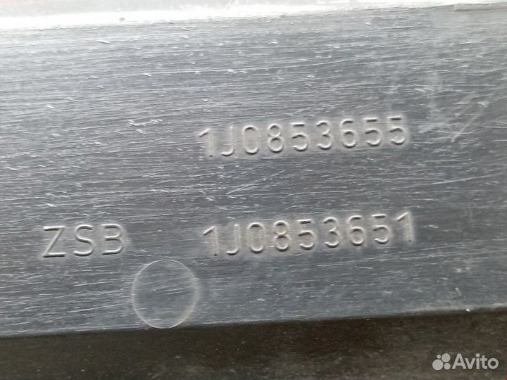 Решетка радиатора для Volkswagen Golf 4