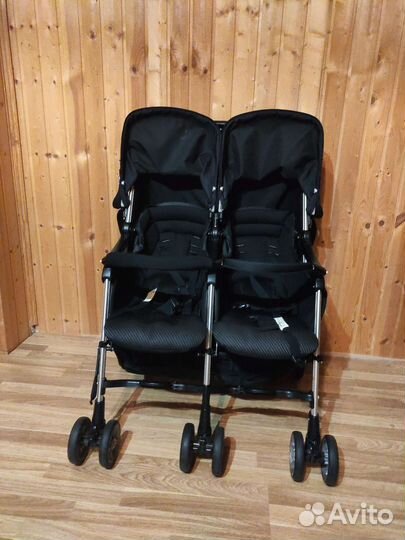Коляска для двойни combi spazio duo