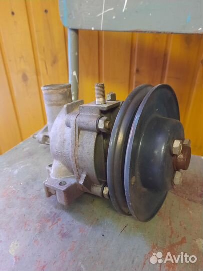 Помпа Ваз 2107 в сборе