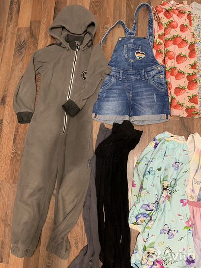 Одежда для девочки 122-128