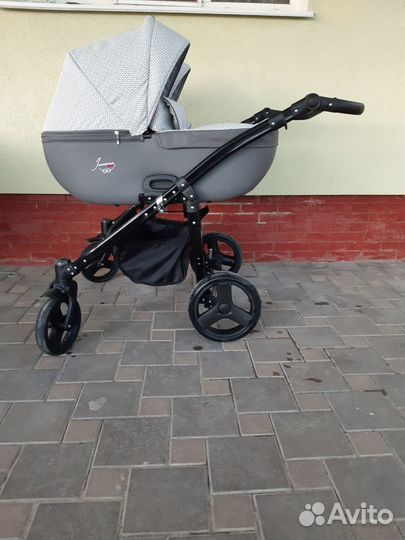 Коляска для двойни или погодок