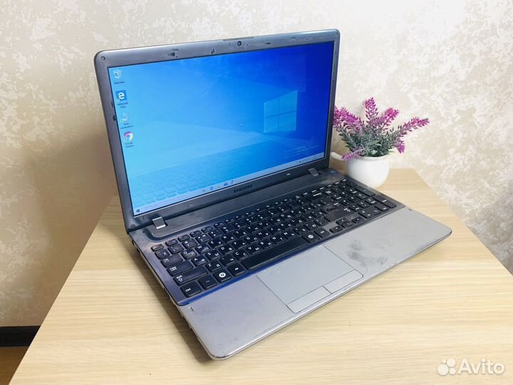 Простой ноутбук (i3/ 6 гб/ 2.3 ггц)