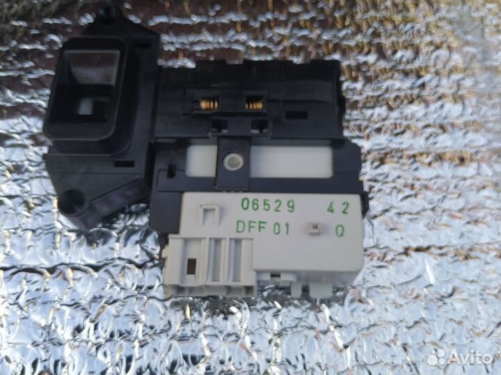 Замок люка сма лджи