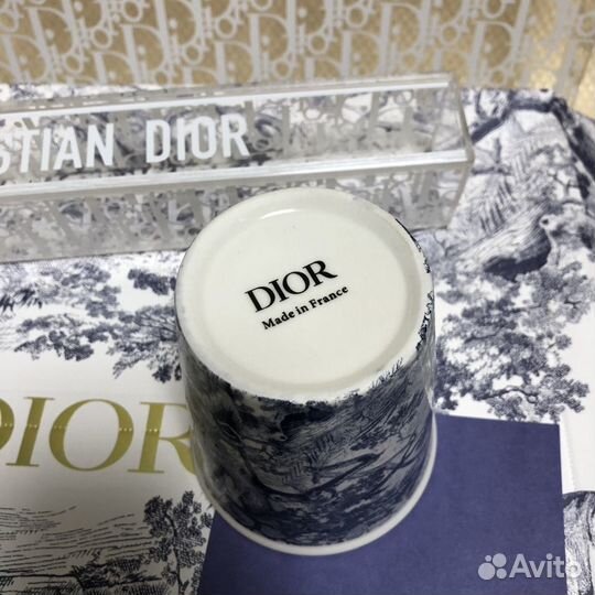 Набор для ванной зубная щетка Dior