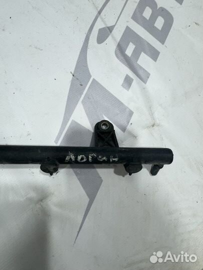 Рампа топливная Renault Logan, Sandero