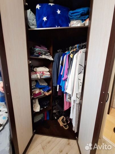 Угловой шкаф с зеркалом бу