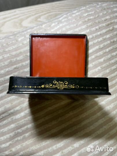 Лаковая миниатюра, Шкатулка п.Холуй, Палех роспись