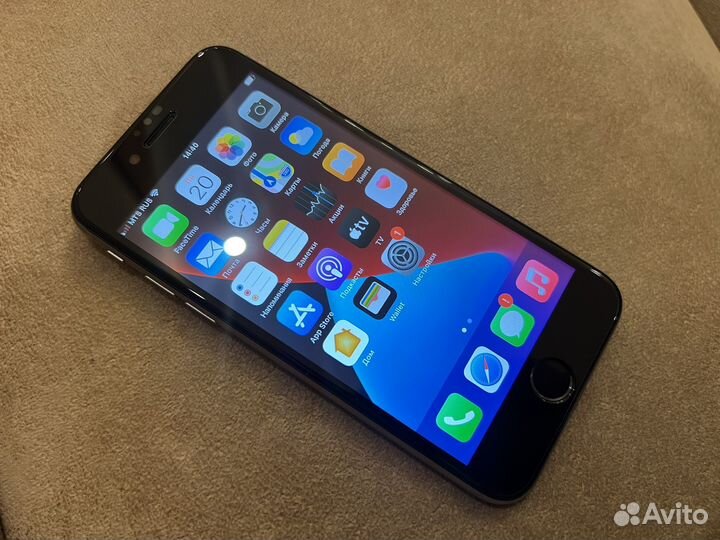 iPhone 6S, 32 ГБ