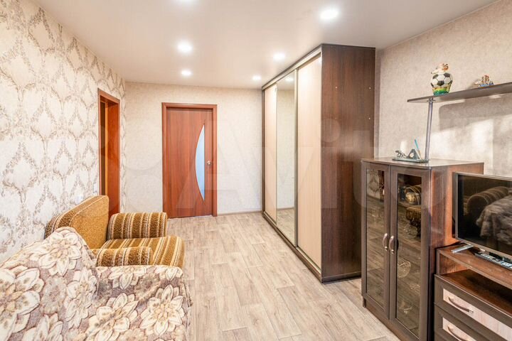 3-к. квартира, 60 м², 6/9 эт.