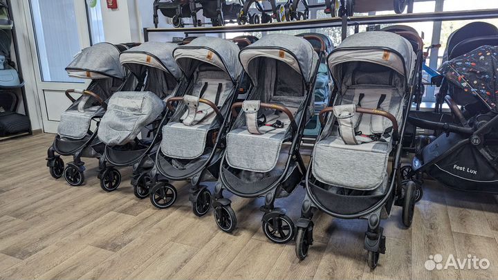 Прогулочная коляска Teknum