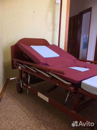 Медицинская кровать для лежачих больных Реmex +wc