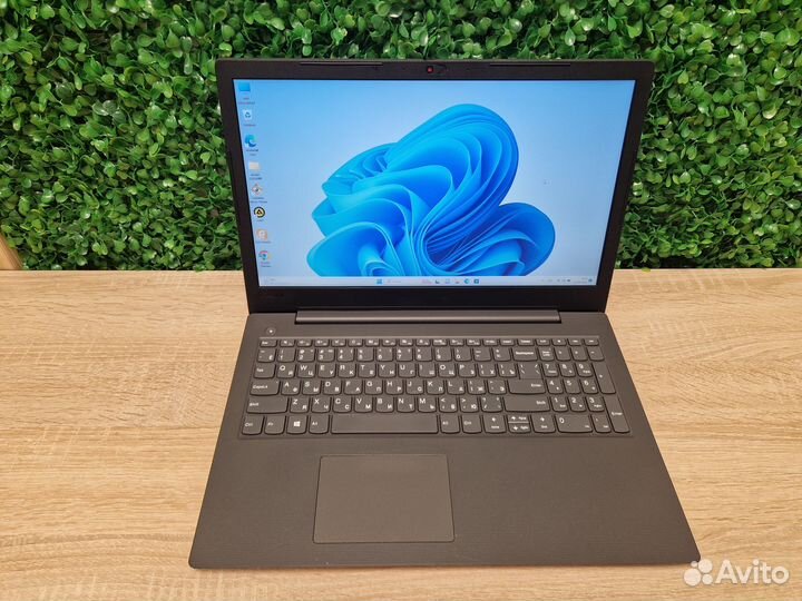 Ноутбук Lenovo