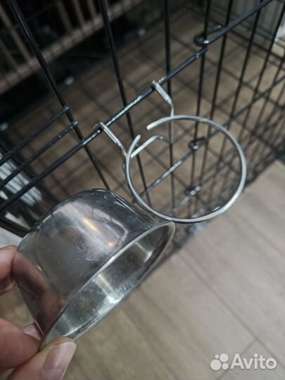 Миска подвесная в клетку для мелких