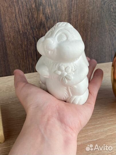 Кухонные приборы, копилка, статуэтка