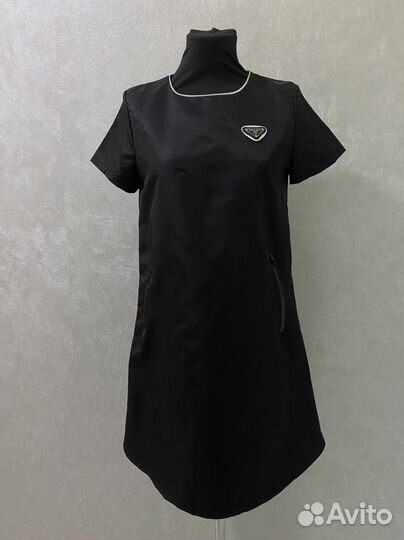 Платье Prada новое