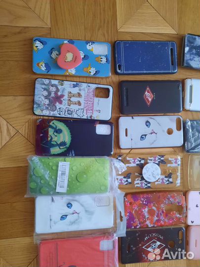 Чехлы на телефон