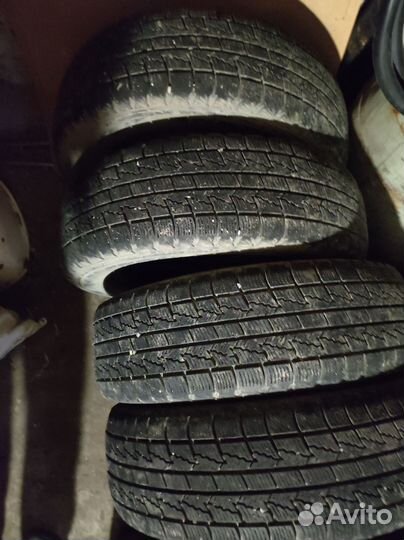 Roadstone Winguard Ice 195/65 R15 91Q