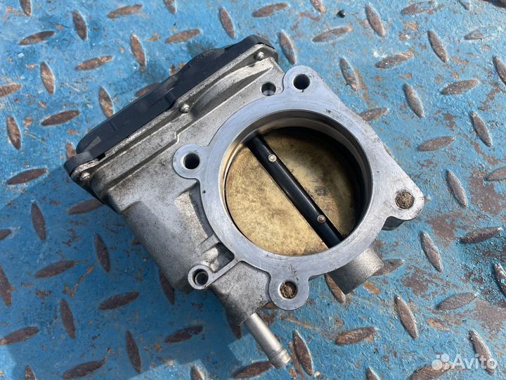 Дроссельная заслонка Alphard Camry V40 Toyota