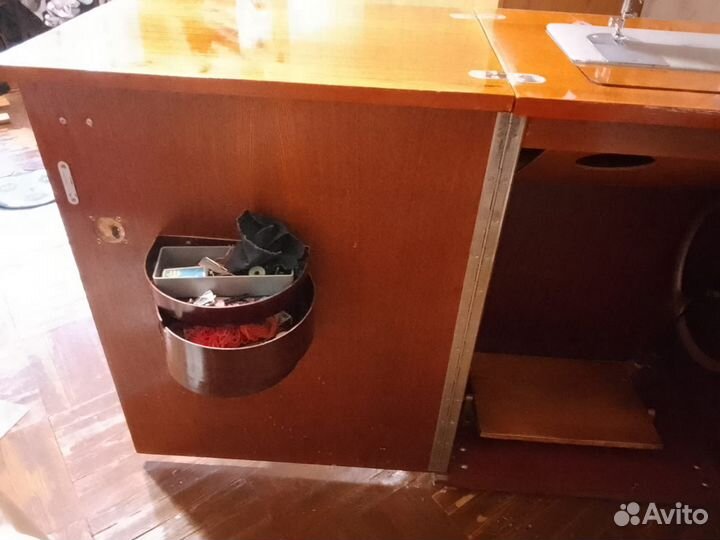 Швейная машина Чайка 3