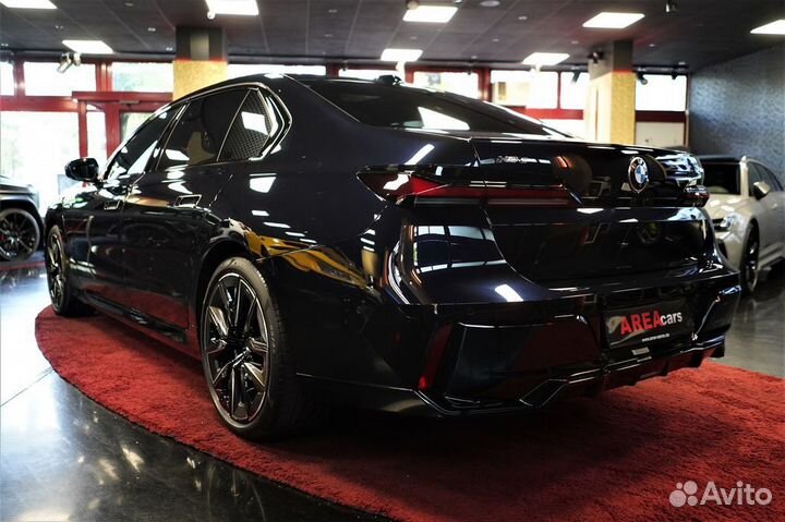 BMW 7 серия 3.0 AT, 2023, 550 км