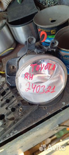 Птф правая на Toyota Rav 4