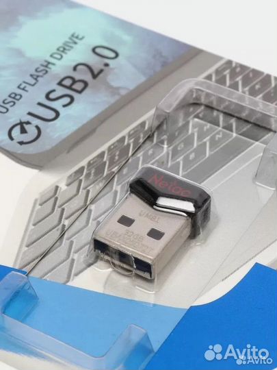 USB Flash накопитель 64Gb для автомагнитолы