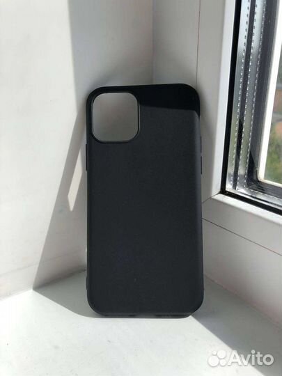 Чехолы и защитные стекла iPhone 11 pro